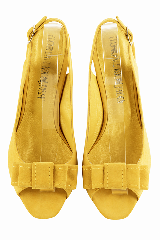 Yellow women's slingback sandals. Square toe. Medium spool heels. Top view - Florence KOOIJMAN